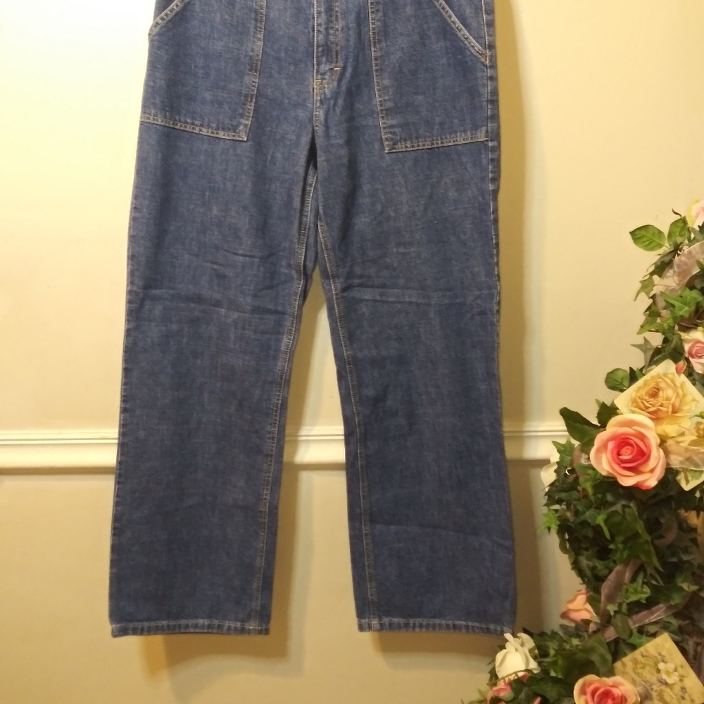 Vintage 2002 Tommy Hilfiger Wide Leg, High Waisted Medium Wash Cargo Jeans - Picture 3 of 10